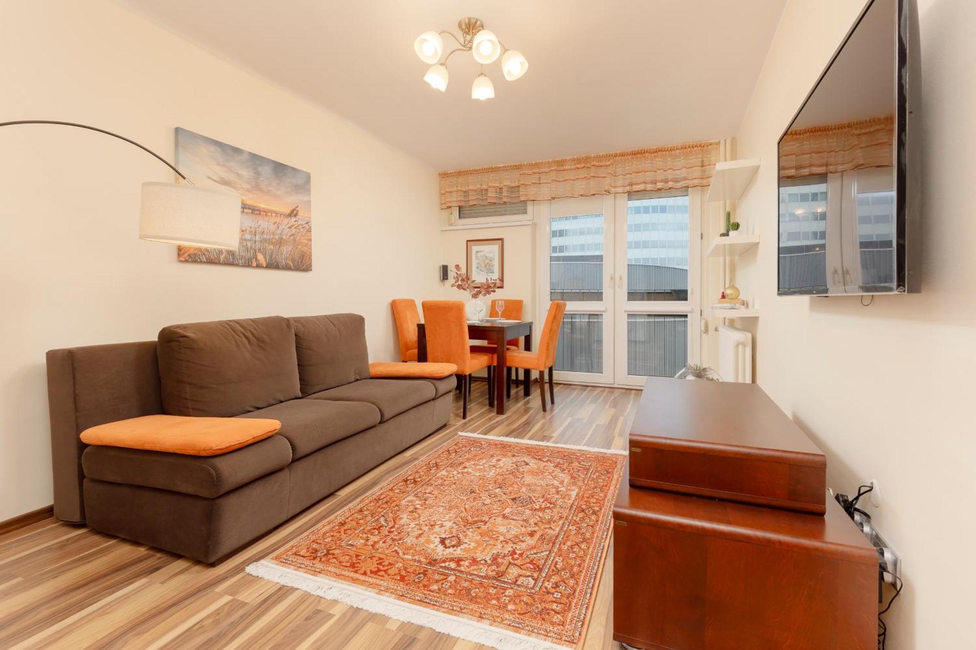 Bright & Cozy Apartments In The City Center By Noclegi Renters Varsóvia Exterior foto
