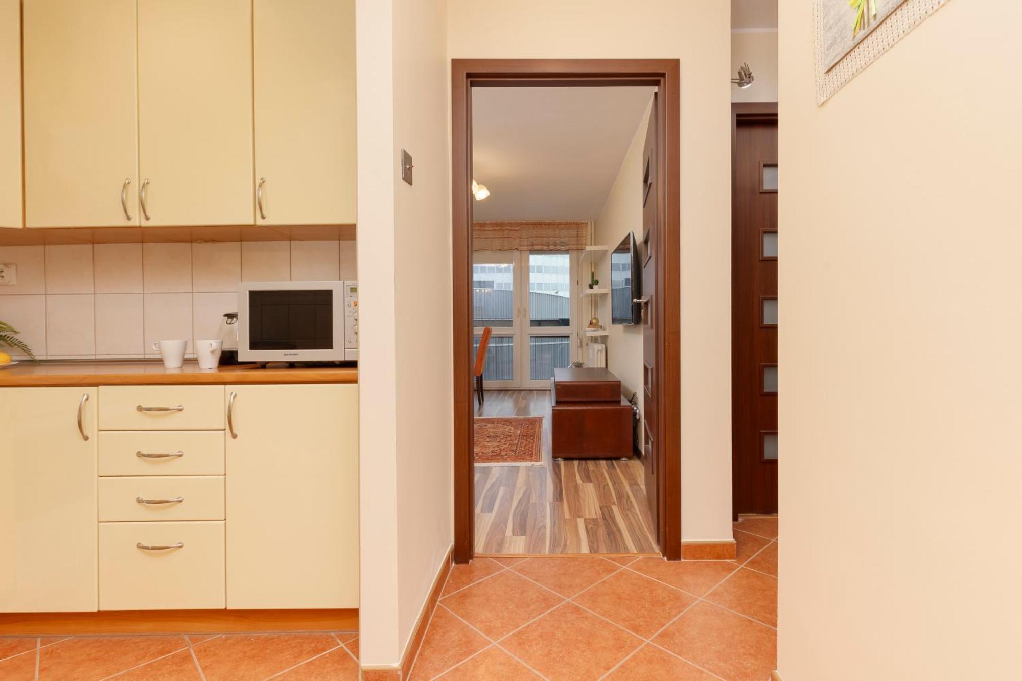 Bright & Cozy Apartments In The City Center By Noclegi Renters Varsóvia Exterior foto